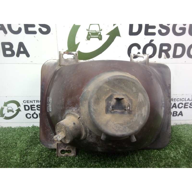 Recambio de faro izquierdo para mahindra bolero pick-up 2.5 td 4wd referencia OEM IAM  AMBOS.LADOS 