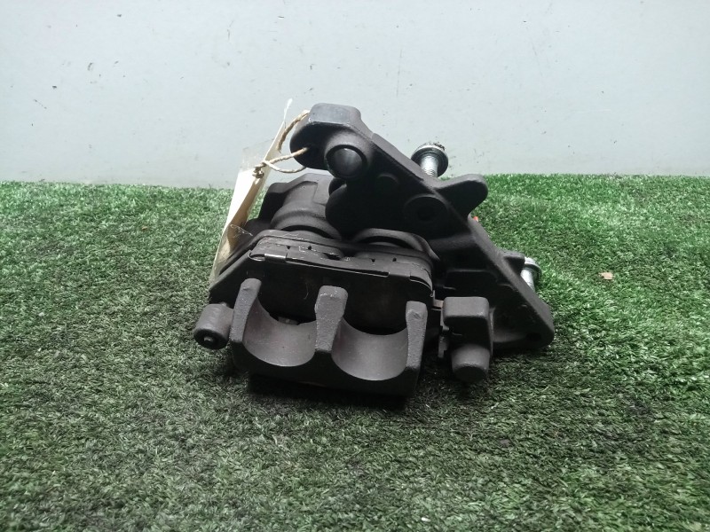 Recambio de pinza freno delantera derecha para honda cb500 x referencia OEM IAM 45250MKAD81 13-18 