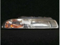 Recambio de faro derecho para dodge stratus 2.4 referencia OEM IAM   PARA PULIR