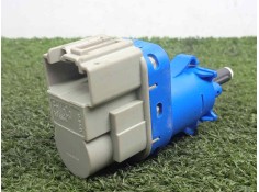 Recambio de interruptor para ford kuga (cbs) 1.5 ecoboost cat referencia OEM IAM 8T4T9G854AA 4.PINES INTERRUPTOR LUZ DE FRENO 2