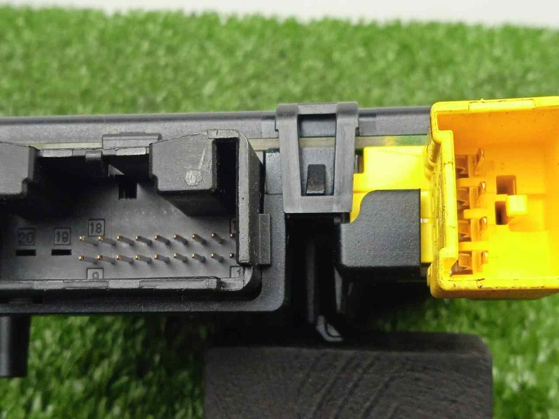 Recambio de modulo electronico para volkswagen passat berlina (3c2) 2.0 tdi referencia OEM IAM 3C0953549AB-05113845  