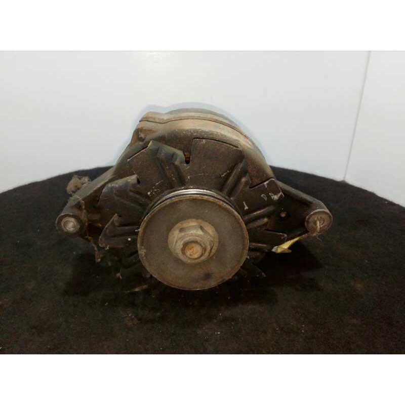 Recambio de alternador para opel kadett e 1.6 referencia OEM IAM 0615077 55A DELCO REMY