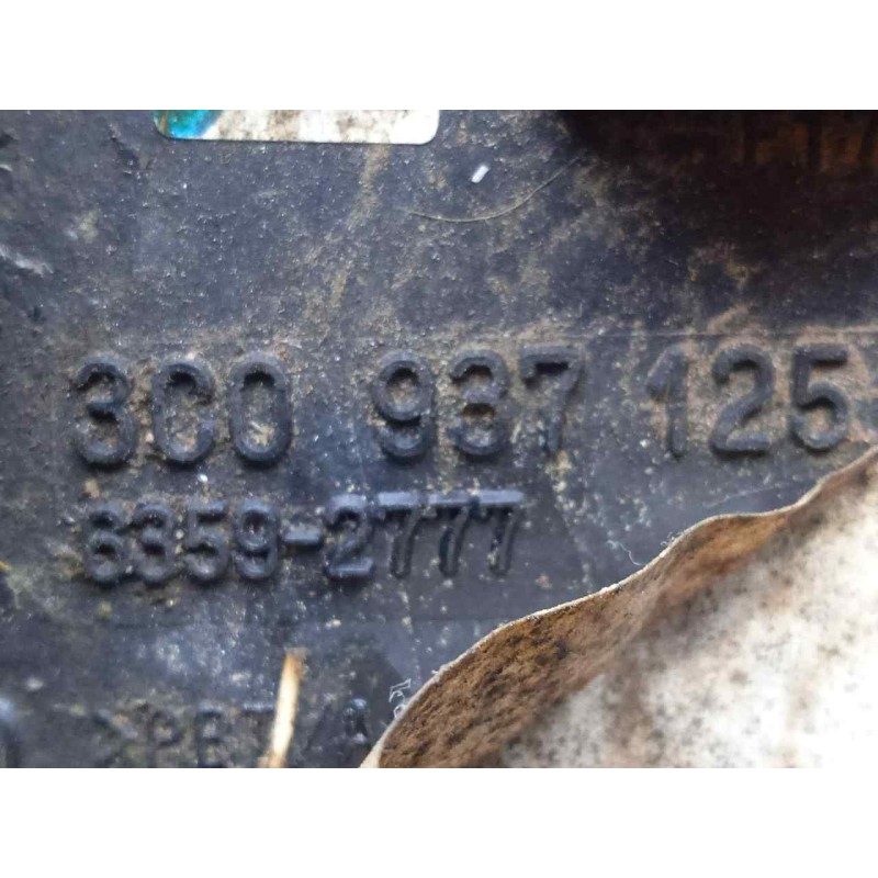 Recambio de caja reles / fusibles para volkswagen passat berlina (3c2) 2.0 tdi referencia OEM IAM 3C0937125-63592777  