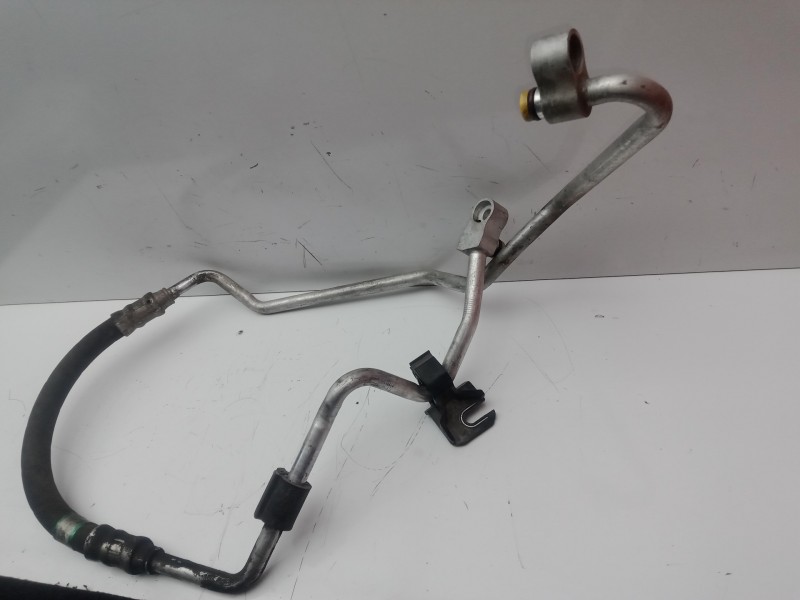 Recambio de tubos aire acondicionado para bmw serie 1 berlina (e81/e87) 2.0 turbodiesel cat referencia OEM IAM 6453698930805-645