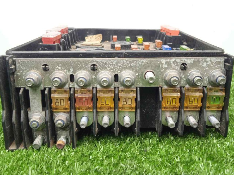 Recambio de caja reles / fusibles para volkswagen passat berlina (3c2) 2.0 tdi referencia OEM IAM 3C0937125-63592777  