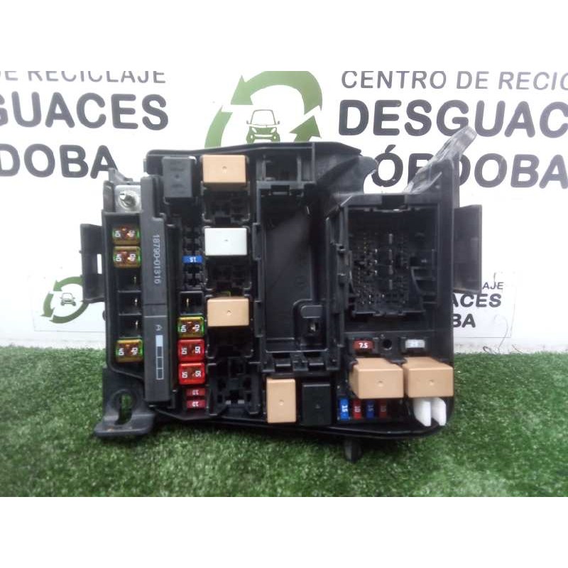 Recambio de caja reles / fusibles para kia cee´d 1.4 cat referencia OEM IAM 91201A2795-919503X510  