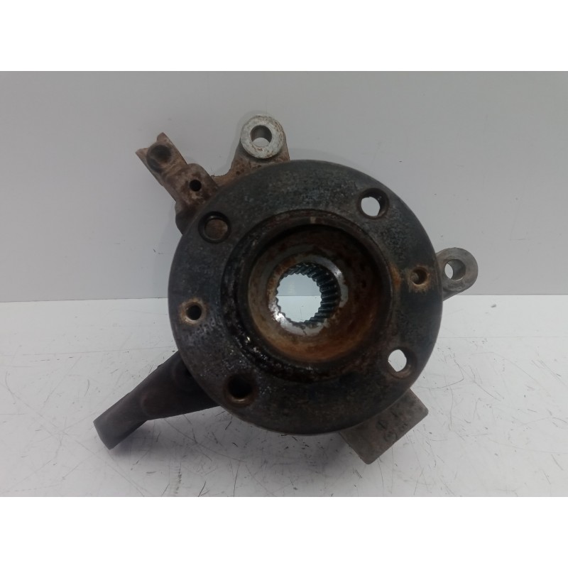 Recambio de mangueta delantera derecha para dacia dokker express 1.5 dci diesel fap cat referencia OEM IAM   