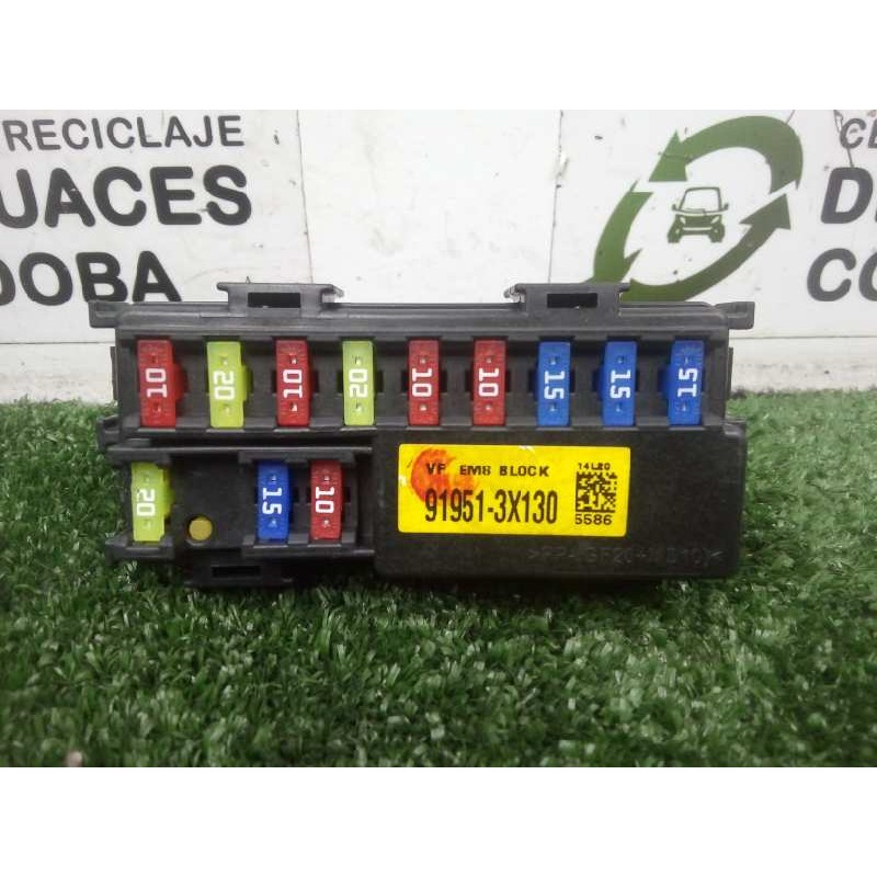 Recambio de caja reles / fusibles para kia cee´d 1.4 cat referencia OEM IAM 919513X130  