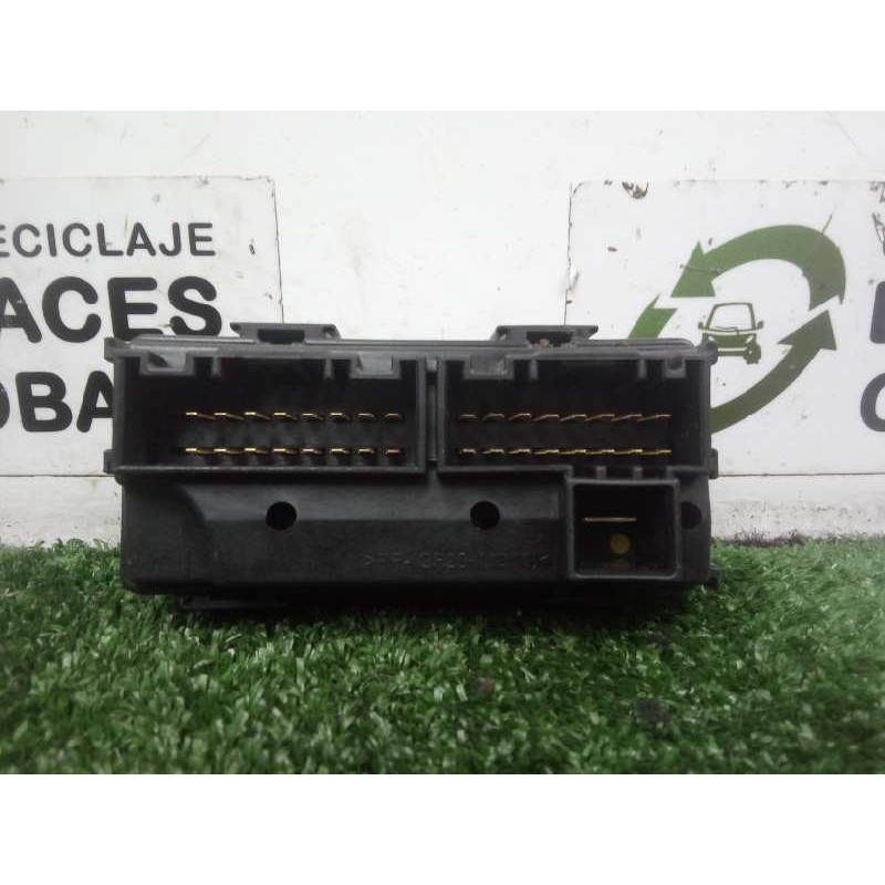 Recambio de caja reles / fusibles para kia cee´d 1.4 cat referencia OEM IAM 919513X130  
