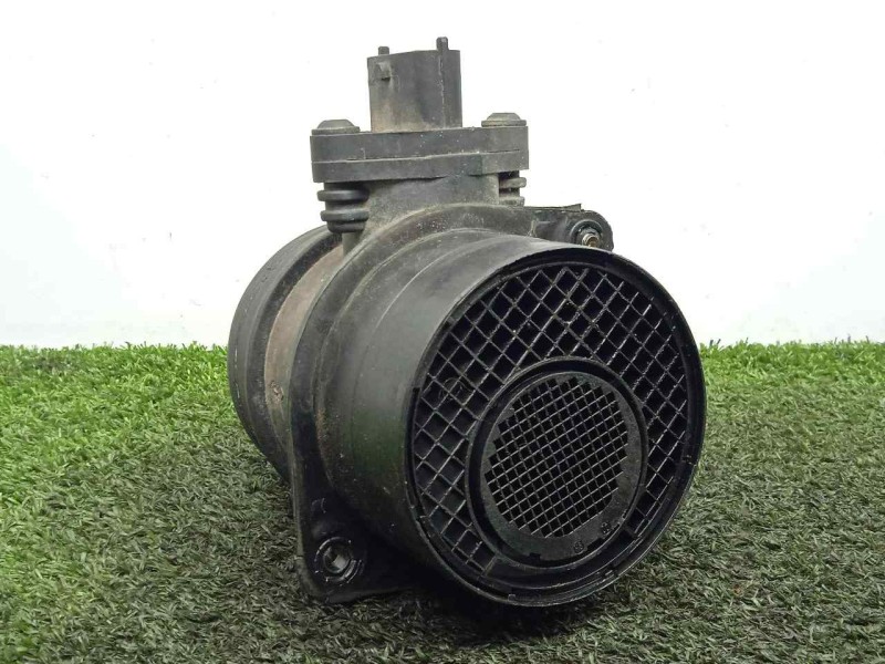 Recambio de caudalimetro para ssangyong rodius 2.7 turbodiesel cat referencia OEM IAM 0280218130 5.PINES 