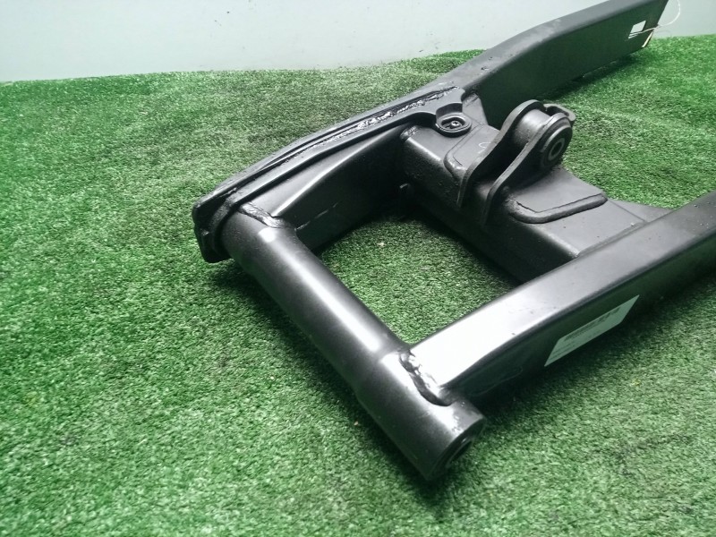 Recambio de basculante para honda cb500 x referencia OEM IAM 52200MGZJ00 13-18 