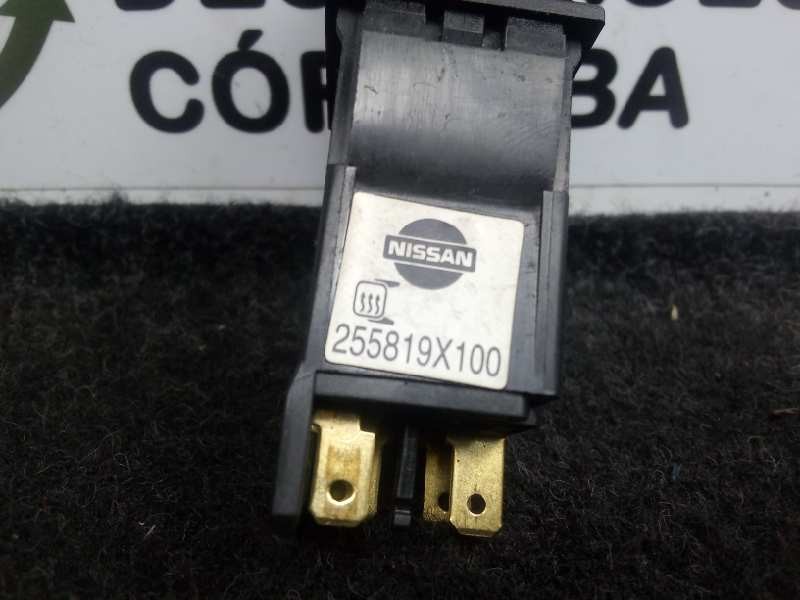 Recambio de interruptor para nissan atleon referencia OEM IAM 255819X100 RETROVISOR.TERMICO 