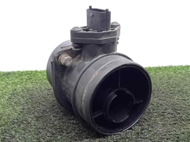 Recambio de caudalimetro para ssangyong rodius 2.7 turbodiesel cat referencia OEM IAM 0280218130 5.PINES 