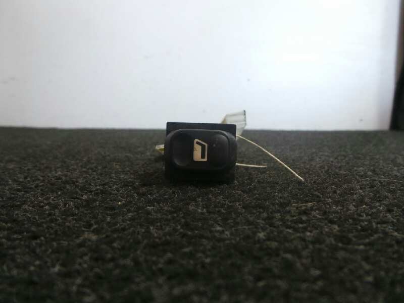 Recambio de mando elevalunas trasero izquierdo para peugeot 406 berlina (s1/s2) 2.0 turbo cat referencia OEM IAM   