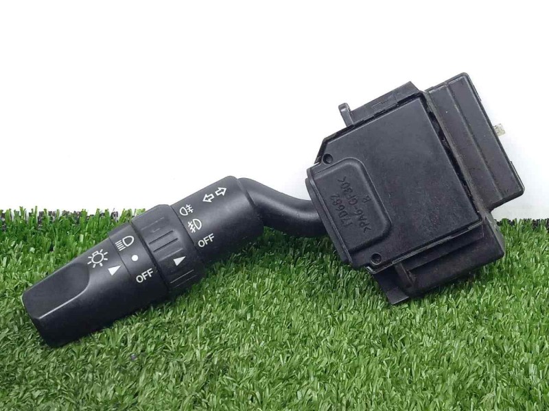 Recambio de mando luces para mazda 3 berlina (bk) 1.6 16v cat referencia OEM IAM 17D682  2.NIEBLA