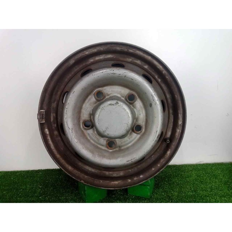 Recambio de llanta para nissan trade 2.8d referencia OEM IAM R16-5X160-5.5 R16 ACERO