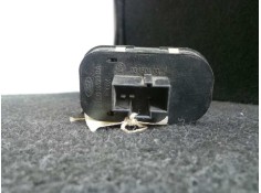 Recambio de mando elevalunas delantero izquierdo para ford escort express referencia OEM IAM  1 CLAVIJA 2 BOTONES 2