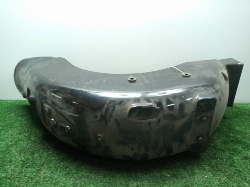 Recambio de guardabarros trasero para hyosung aquila referencia OEM IAM 45511HJ8210CBK NEGRO 