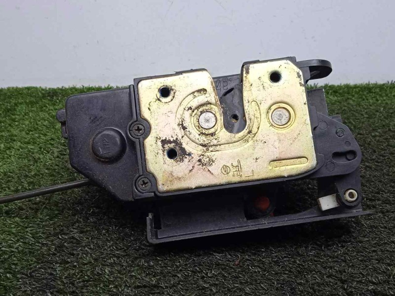 Recambio de cerradura puerta delantera izquierda para ssangyong rodius 2.7 turbodiesel cat referencia OEM IAM SINREFERENCIA 5.PI