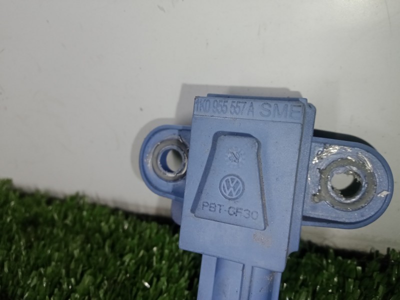 Recambio de sensor para skoda octavia berlina (1z3) 1.9 tdi referencia OEM IAM 1K0955557A  