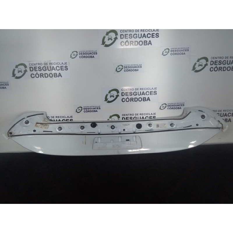 Recambio de aleron trasero para kia cee´d 1.4 cat referencia OEM IAM 87211A2700WD-87210A2700  