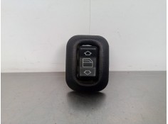 Recambio de mando elevalunas trasero izquierdo para mercedes-benz clase c (w202) berlina 2.0 16v cat referencia OEM IAM 20282053
