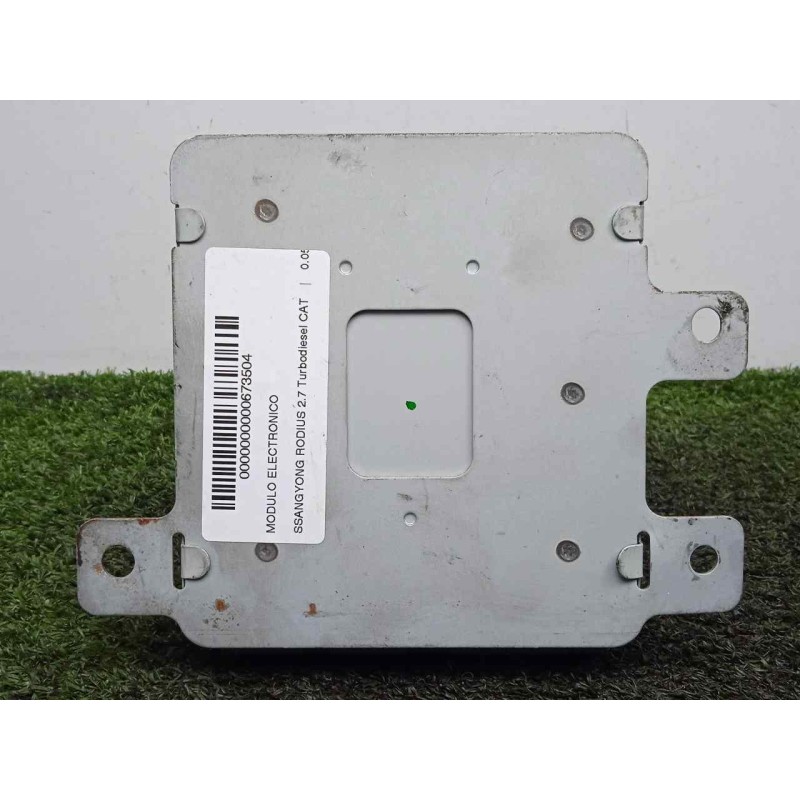 Recambio de modulo electronico para ssangyong rodius 2.7 turbodiesel cat referencia OEM IAM 8716121101-97RA010035  