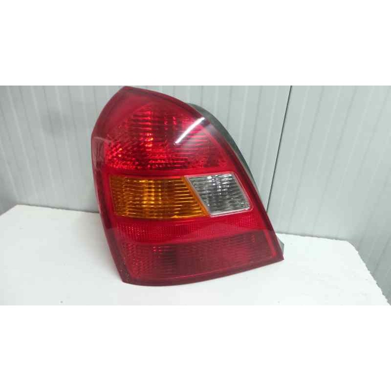 Recambio de piloto trasero izquierdo para hyundai elantra (xd) referencia OEM IAM  4.PUERTAS 1.SERIE