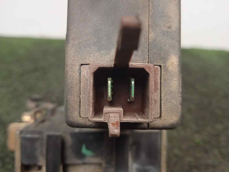 Recambio de cerradura puerta delantera derecha para citroën saxo 1.1 referencia OEM IAM  5.PUERTAS 