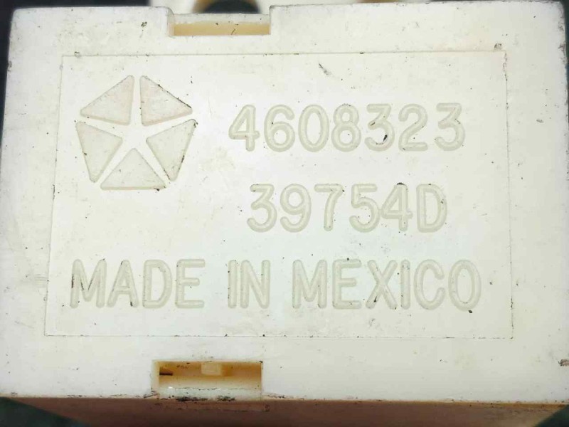 Recambio de mando elevalunas delantero derecho para chrysler stratus berlina (ja) referencia OEM IAM   