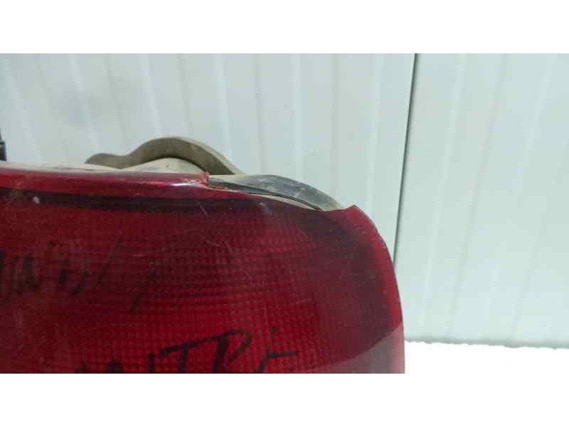 Recambio de piloto trasero derecho para hyundai lantra (j1) 1.8 16v cat referencia OEM IAM  4.PUERTAS 