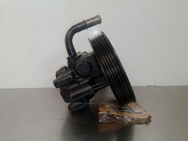Recambio de bomba direccion para hyundai sonata (y4) 2.5 v6 cat referencia OEM IAM 5710038011  