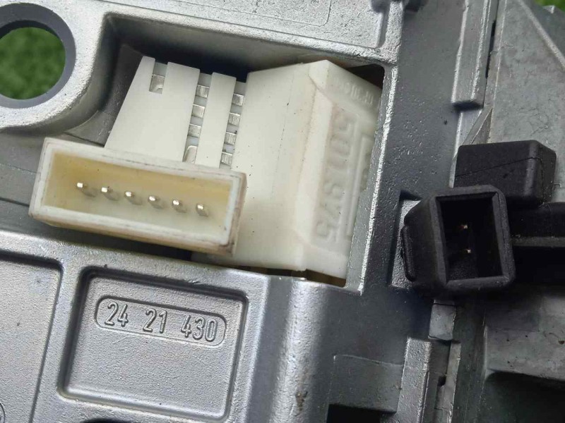 Recambio de conmutador de arranque para opel astra h ber. 1.7 16v cdti referencia OEM IAM 2421430  