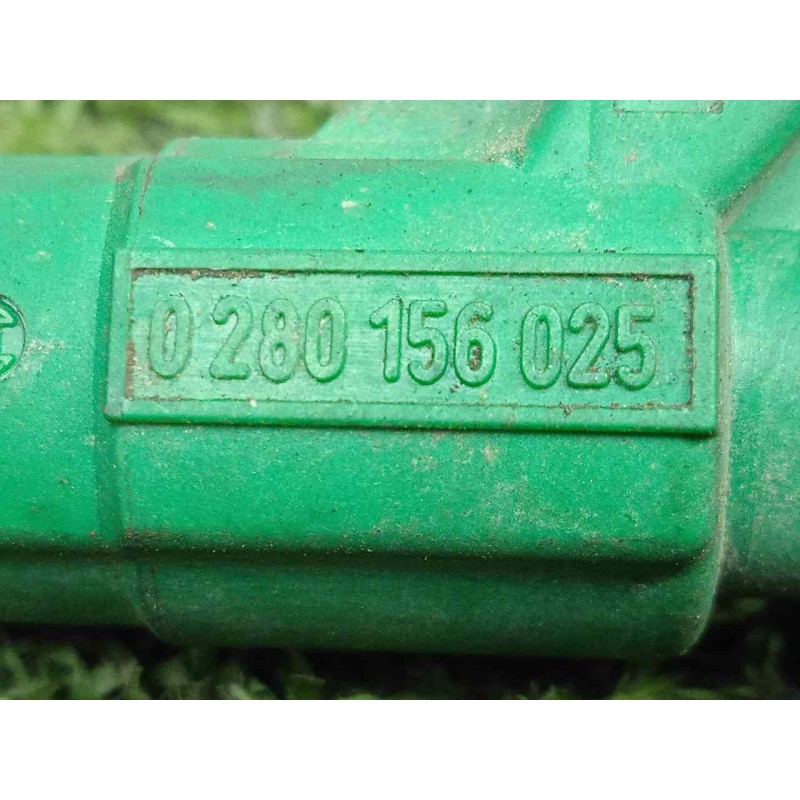 Recambio de inyector para peugeot 106 (s2) 1.1 referencia OEM IAM 0280156025  2.PINES