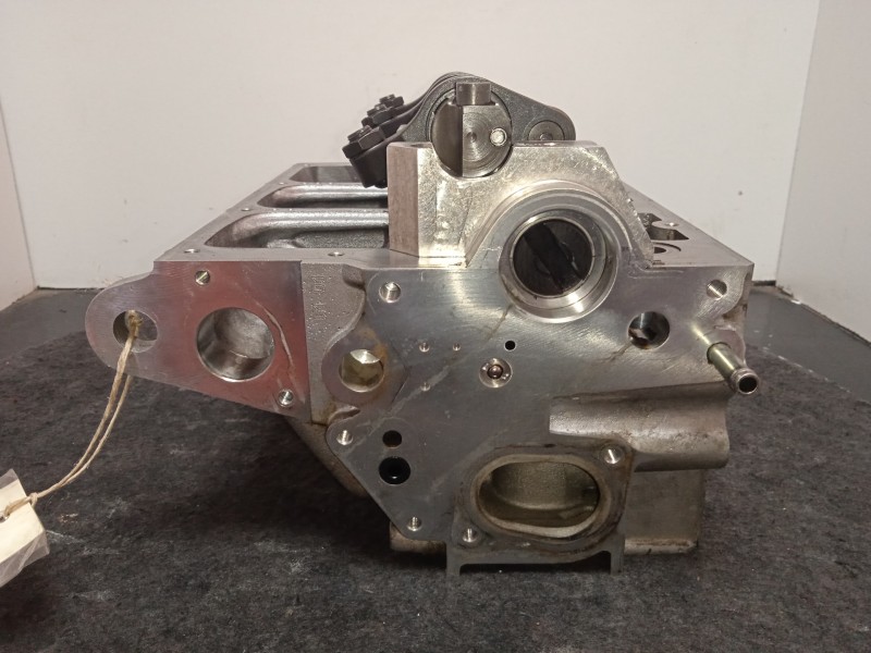 Recambio de culata para volkswagen polo (9n3) 1.4 tdi referencia OEM IAM 045103373H  