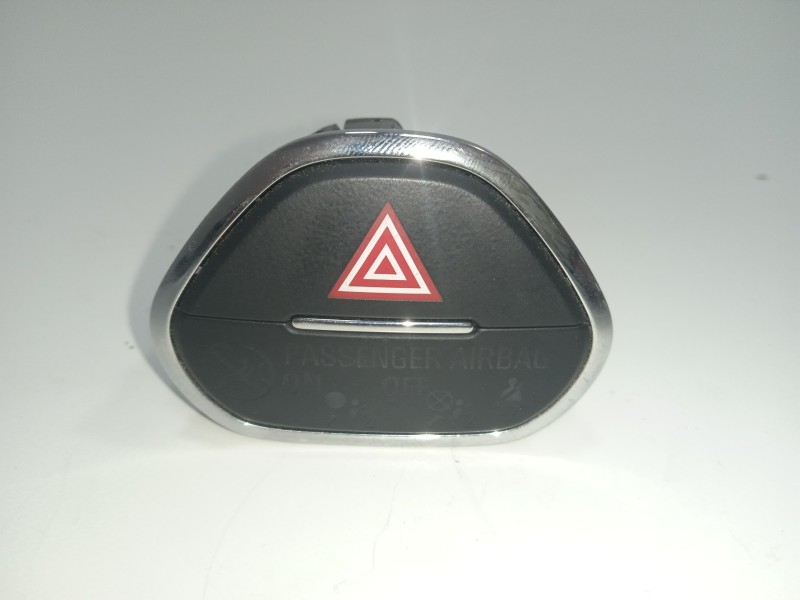 Recambio de warning para opel corsa e gsi referencia OEM IAM 39149275-10340301-9275  