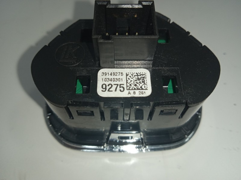 Recambio de warning para opel corsa e gsi referencia OEM IAM 39149275-10340301-9275  