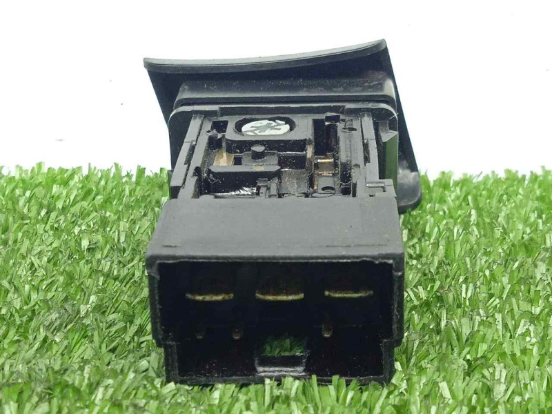 Recambio de warning para nissan vanette cargo 2.3 diesel referencia OEM IAM 06012 6.PINES 