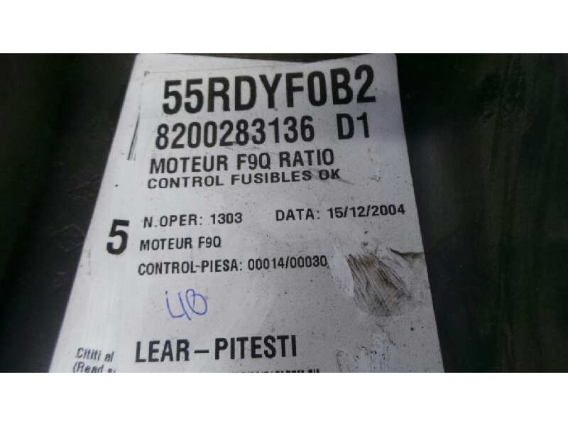 Recambio de caja reles / fusibles para renault laguna ii (bg0) 1.9 dci diesel cat referencia OEM IAM 8200283136  