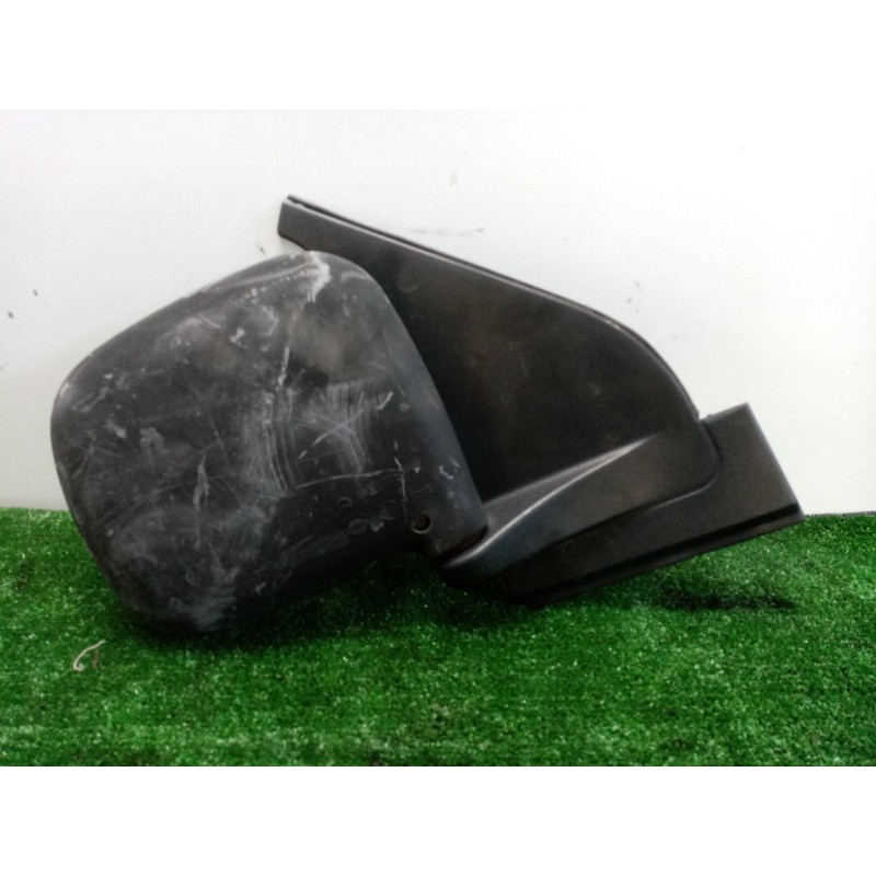 Recambio de retrovisor derecho para nissan vanette cargo 2.3 diesel referencia OEM IAM  MANUAL NEGRO