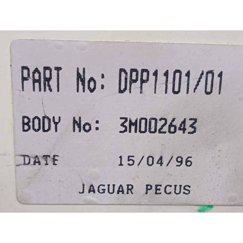 Recambio de cuadro instrumentos para jaguar xj6/12 4.0 cat referencia OEM IAM 52010181B-3M002643 2.CONECTORES 