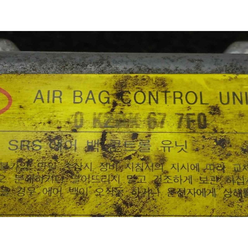Recambio de centralita airbag para kia shuma ii 1.6 cat referencia OEM IAM 0K2DK677F0  