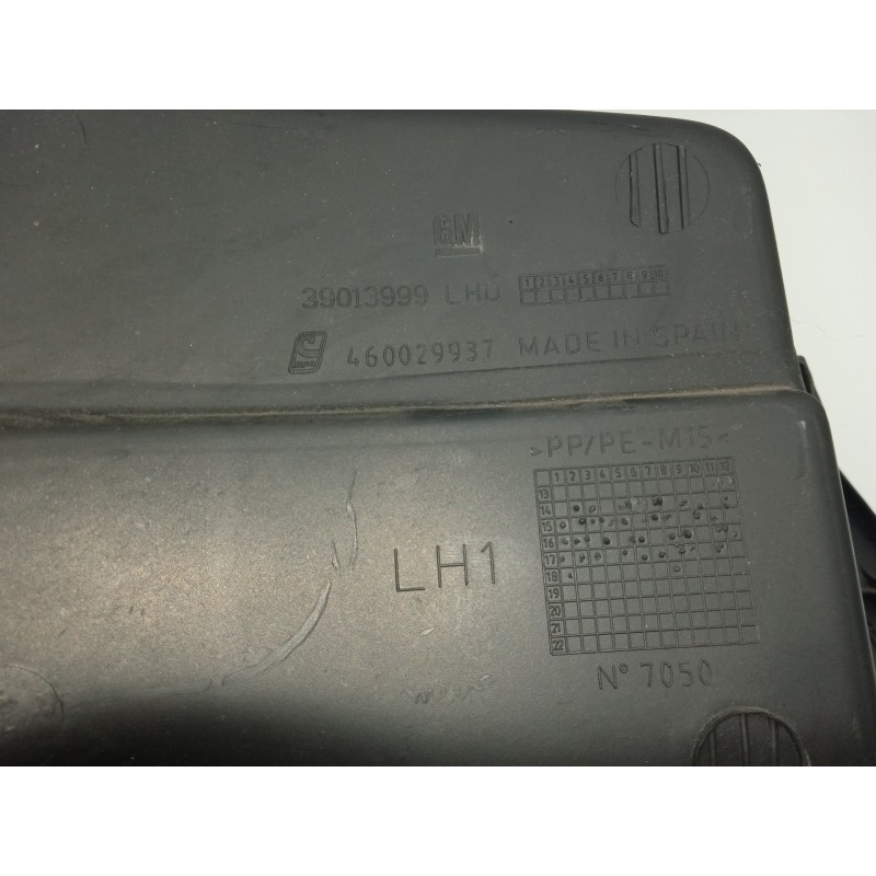 Recambio de guantera para opel corsa e gsi referencia OEM IAM 39013999  