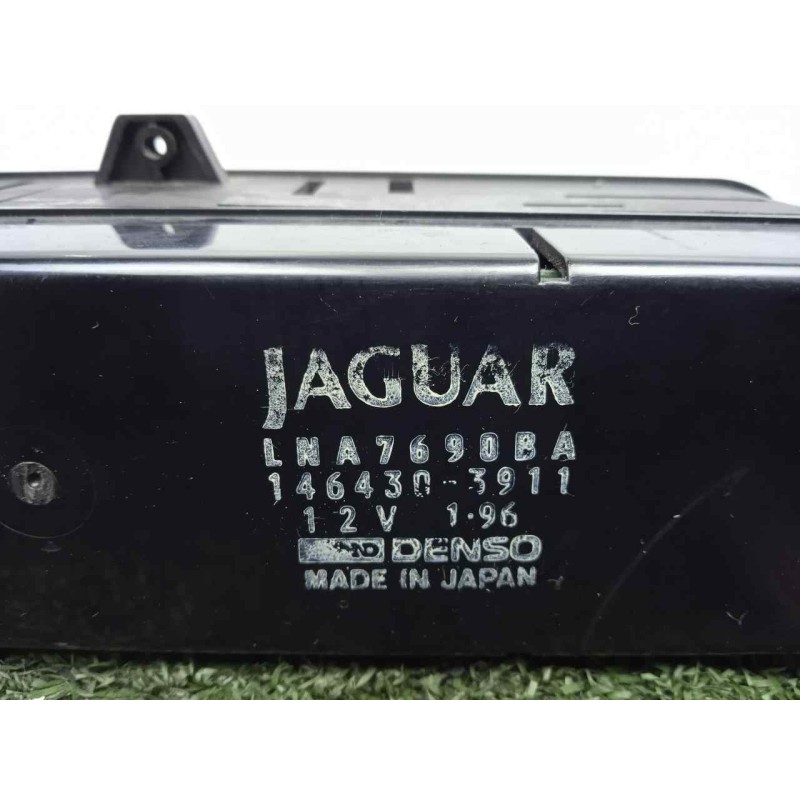 Recambio de mando climatizador para jaguar xj6/12 4.0 cat referencia OEM IAM 1464303911 DENSO 