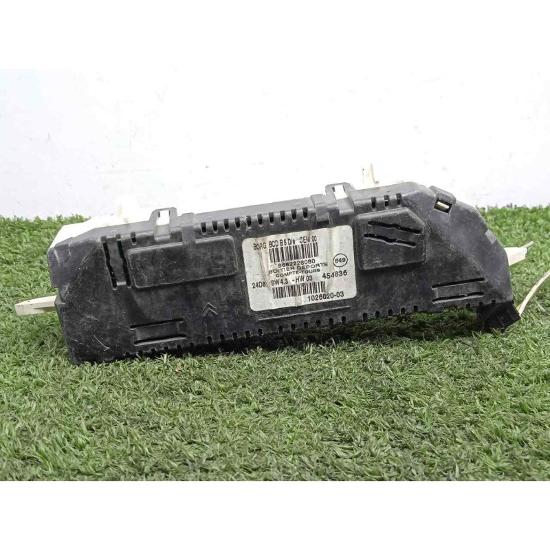 Recambio de pantalla multifuncion para citroën c4 berlina referencia OEM IAM 9662226080-102602003  