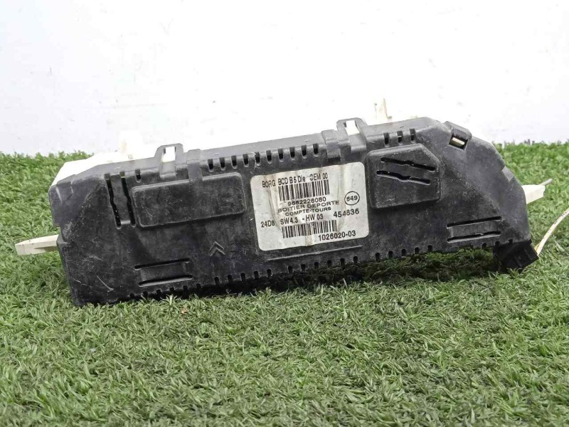 Recambio de pantalla multifuncion para citroën c4 berlina referencia OEM IAM 9662226080-102602003  