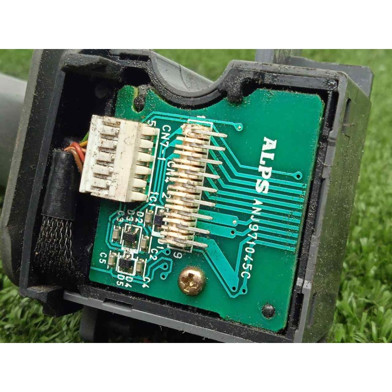 Recambio de mando limpia para volvo s60 berlina 2.4 cat referencia OEM IAM   