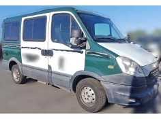 Recambio de puerta delantera derecha para iveco daily furgón 2.3 diesel referencia OEM IAM  00-14 FURGON