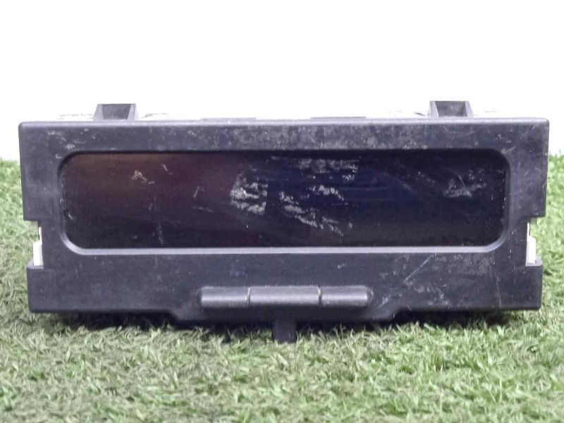 Recambio de pantalla multifuncion para renault megane ii berlina 3p referencia OEM IAM 8200107839B-216676711-NS02180288 SAGEN 