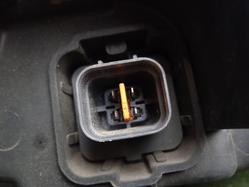 Recambio de faro izquierdo para ssangyong rodius 2.7 turbodiesel cat referencia OEM IAM SINREFERENCIA  